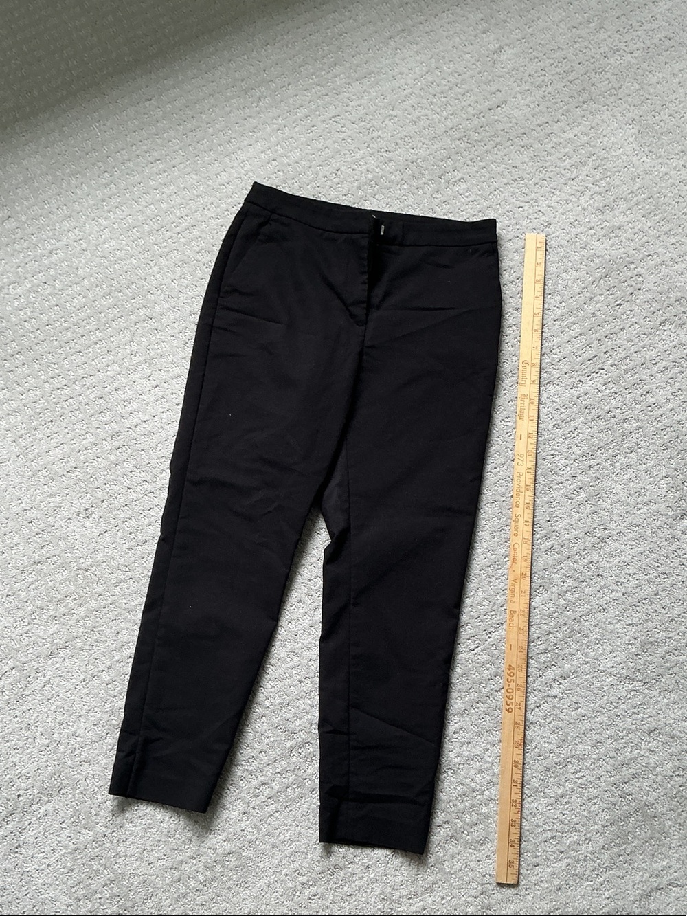 H&M Black Women's Ankle capris Trousers